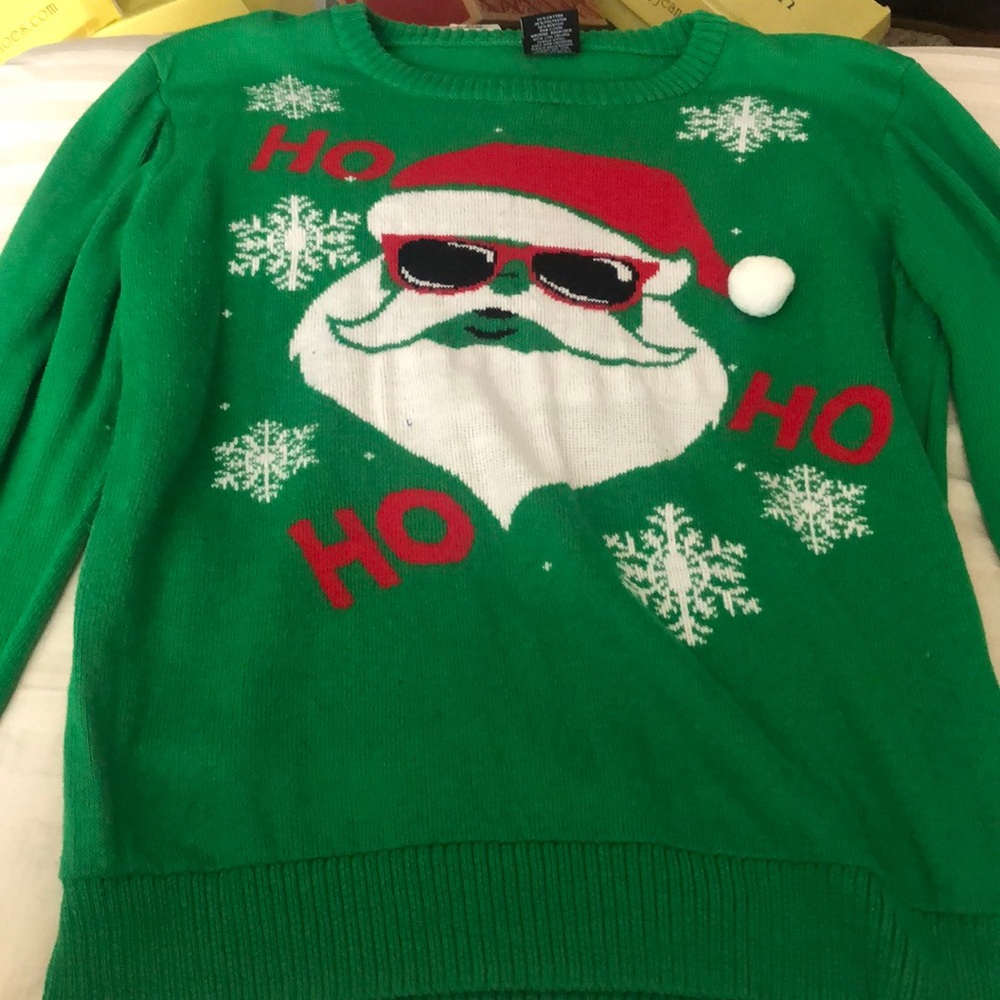 UGLY CHRISTMAS SWEATER